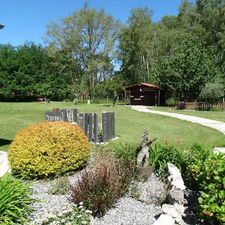L'escale Sud Gironde - Sejour Romantique Avec Jacuzzi Privatif Et Petit-dejeuner - Piscine - Options Massage, Traiteur Et Brunch Appartement *
